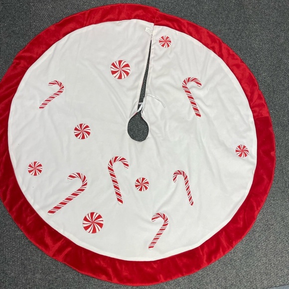 Candy Cane Christmas Tree Skirt 43" Red White Velvet Plush - Picture 2 of 8